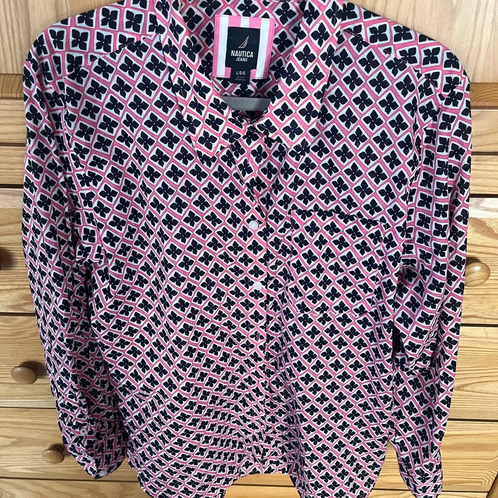 Nautica Women's Geometric Pink and Navy Button Down Shirt L